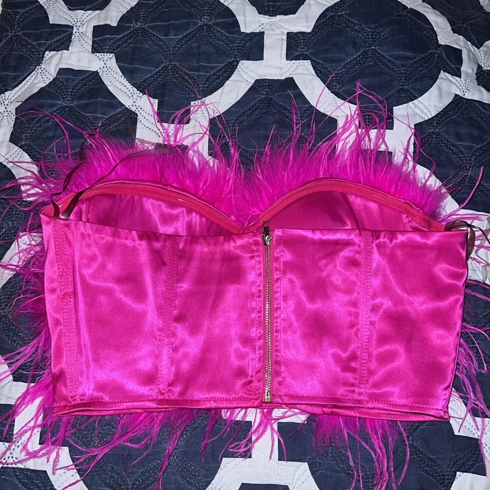 Feather top - Picture 2 of 5
